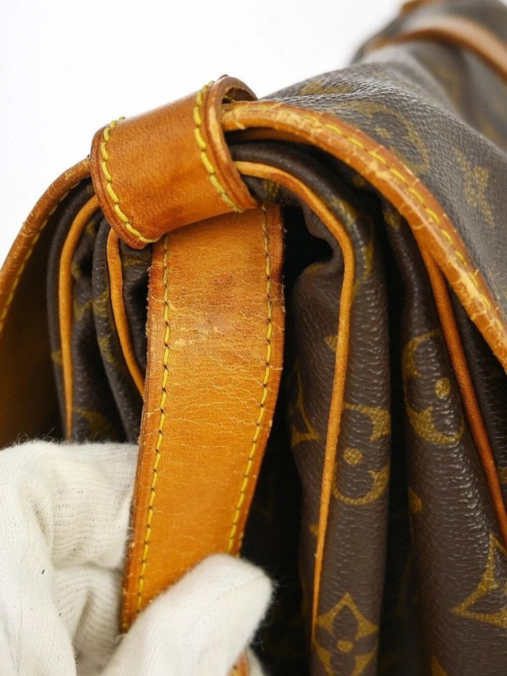LOUIS VUITTON SAUMUR 35 SHOULDER BAG MONOGRAM - Picture 6 of 16